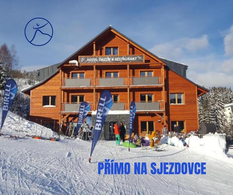 Hotel Obzor Pec pod Snezkou Esterno foto