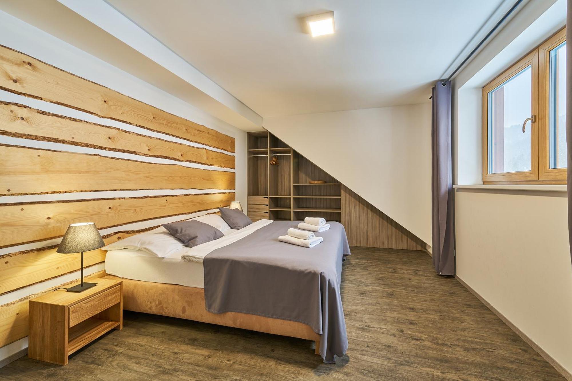 Hotel Obzor Pec pod Snezkou Esterno foto