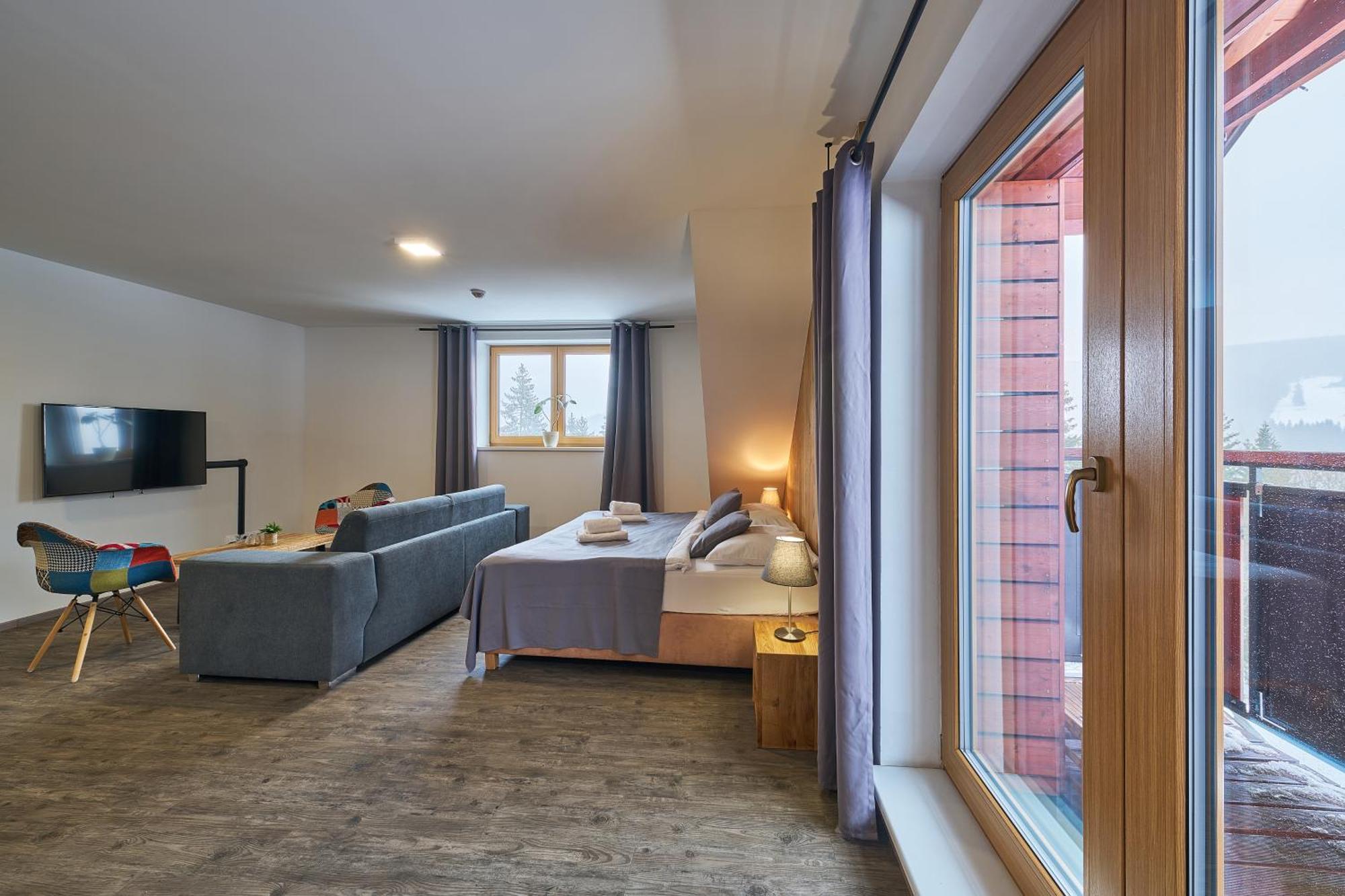 Hotel Obzor Pec pod Snezkou Esterno foto