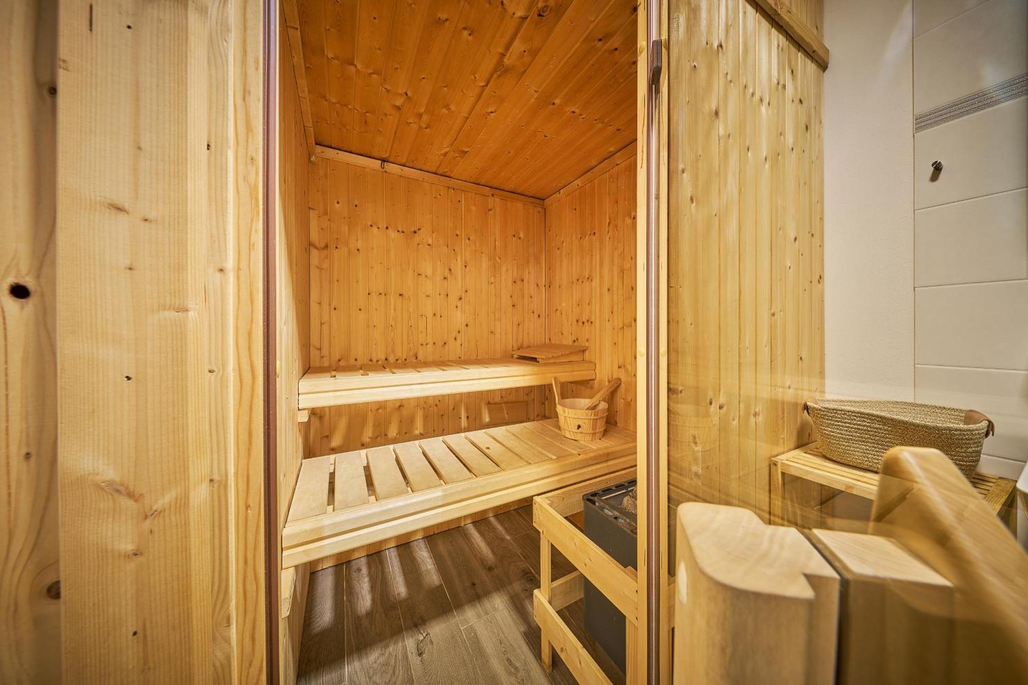 Hotel Obzor Pec pod Snezkou Esterno foto