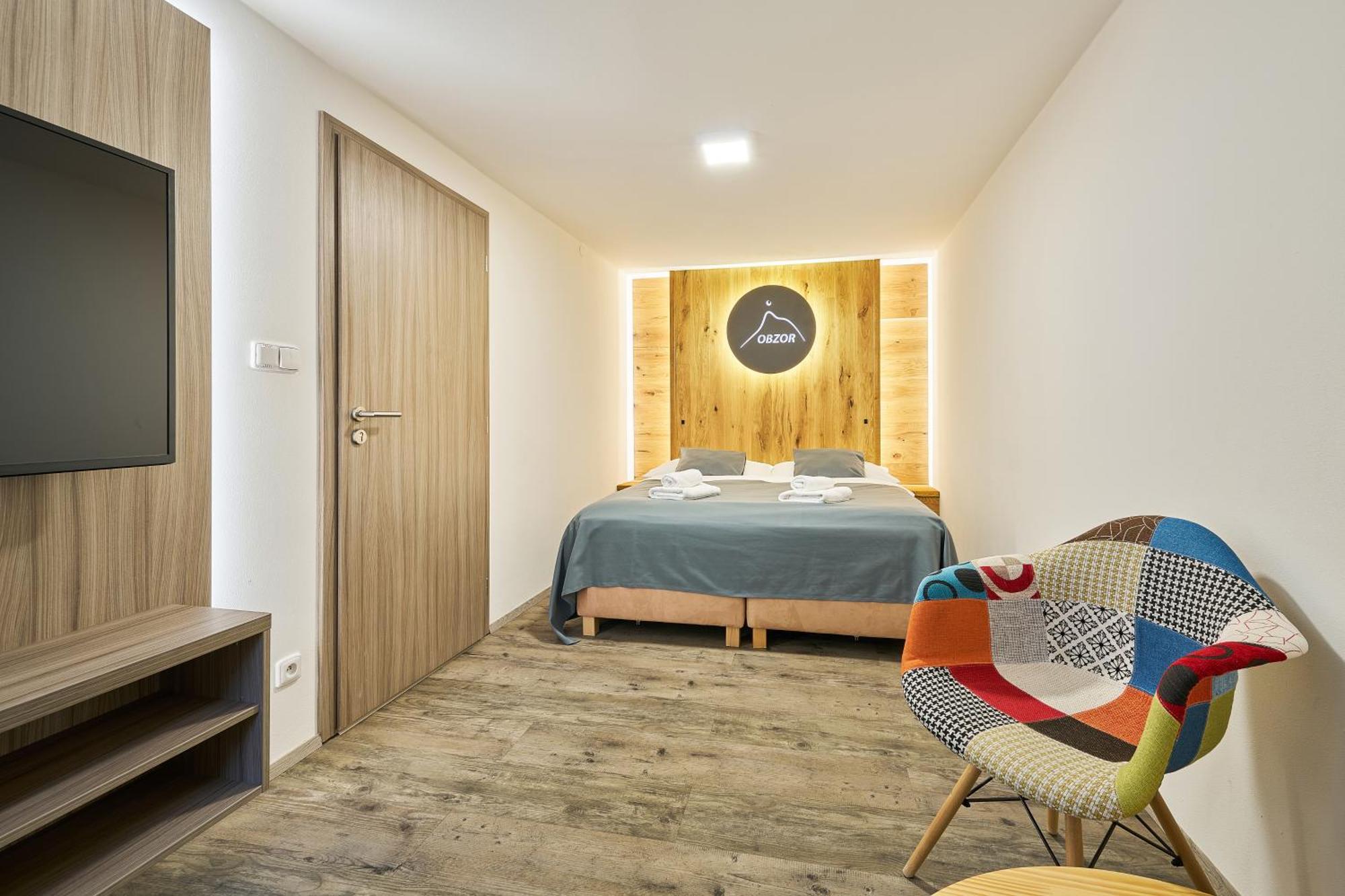 Hotel Obzor Pec pod Snezkou Esterno foto
