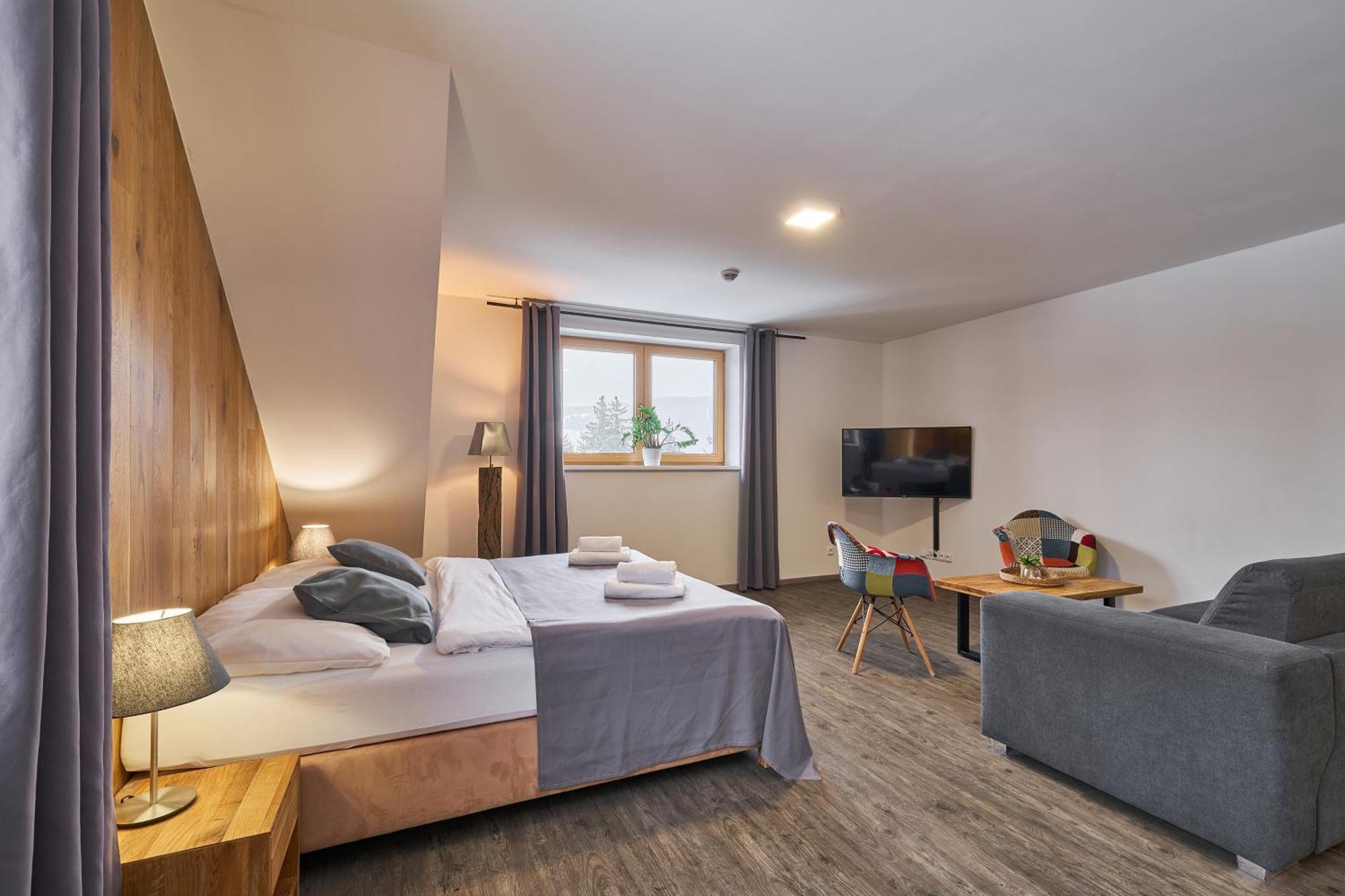Hotel Obzor Pec pod Snezkou Esterno foto